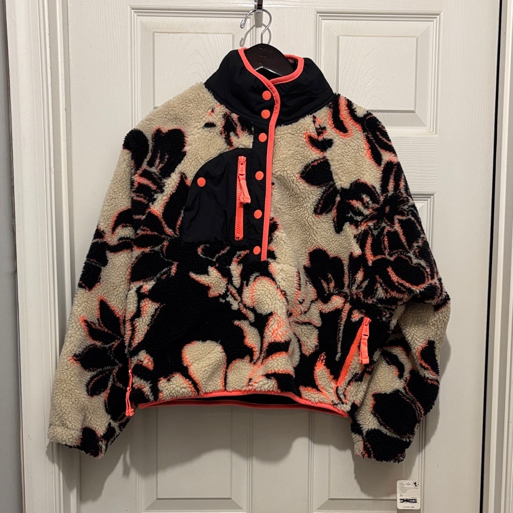‼️BNWT‼️ free people movement rocky ridge pullover